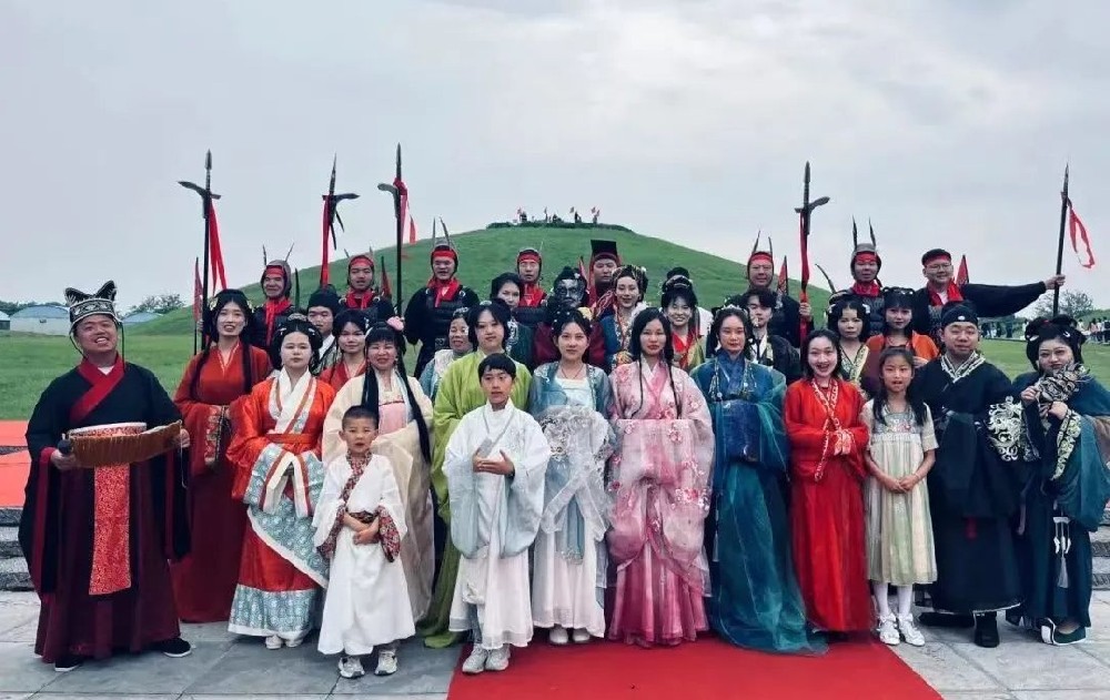 “五一”假期各地特色文旅活动丰富市场持续升温 消费供需两旺